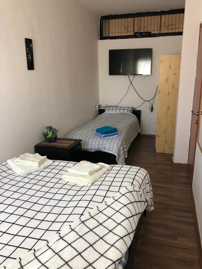 Sky Home Apartment Jabotinsky 8 Bat Yam Esterno foto